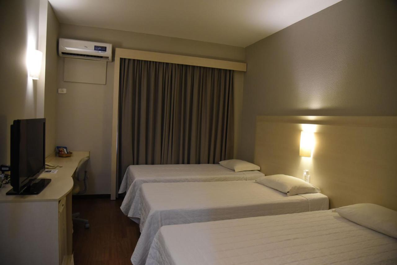 Golden Blue Hotel Londrina Zewnętrze zdjęcie