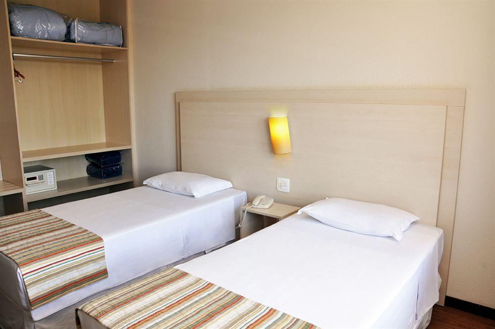 Golden Blue Hotel Londrina Zewnętrze zdjęcie