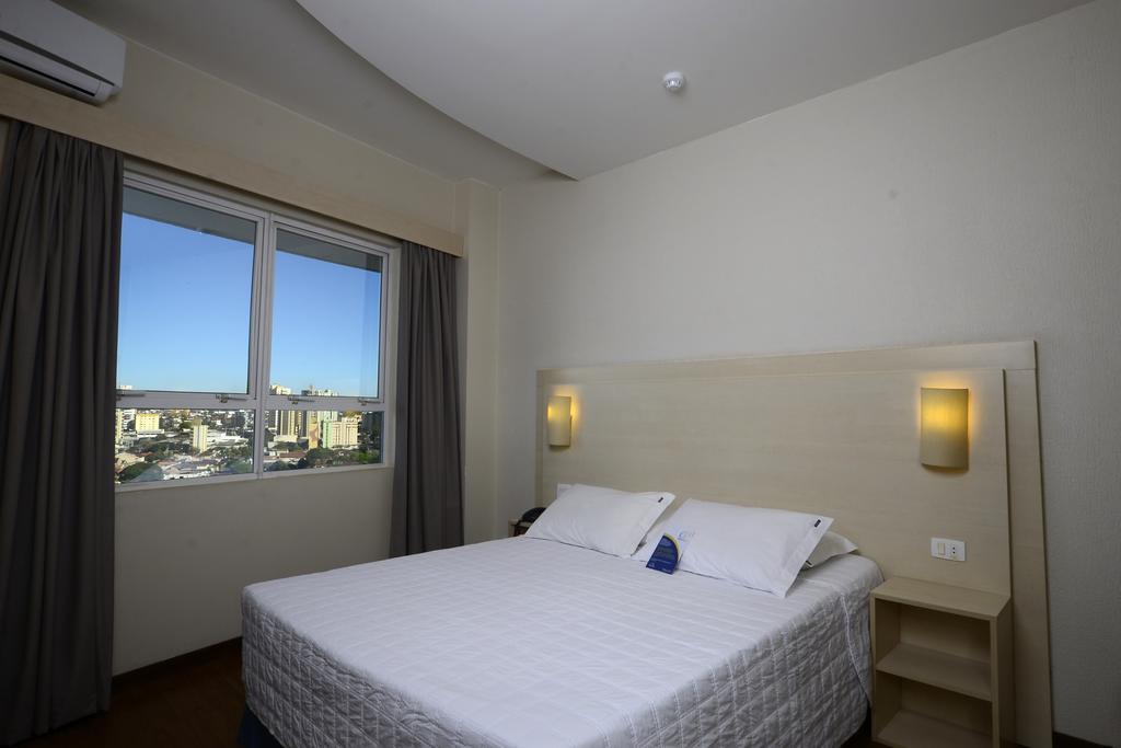 Golden Blue Hotel Londrina Zewnętrze zdjęcie